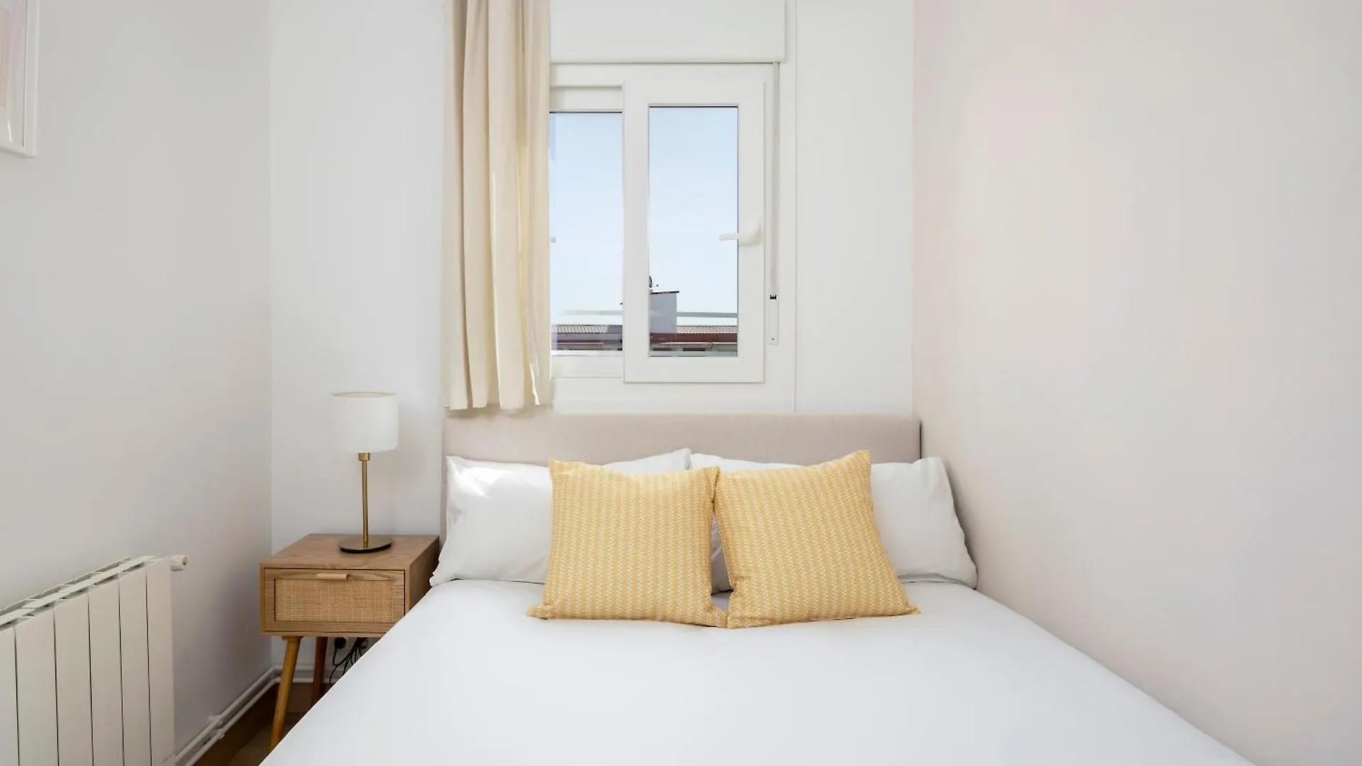 Daire Amazing 3Bdr Apt In Cornella 1 Mins From Metro Cornellà de Llobregat