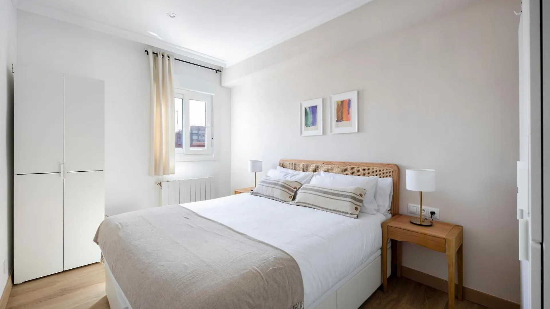 Apartment Amazing 3Bdr Apt In Cornella 1 Mins From Metro Cornella de Llobregat Spain